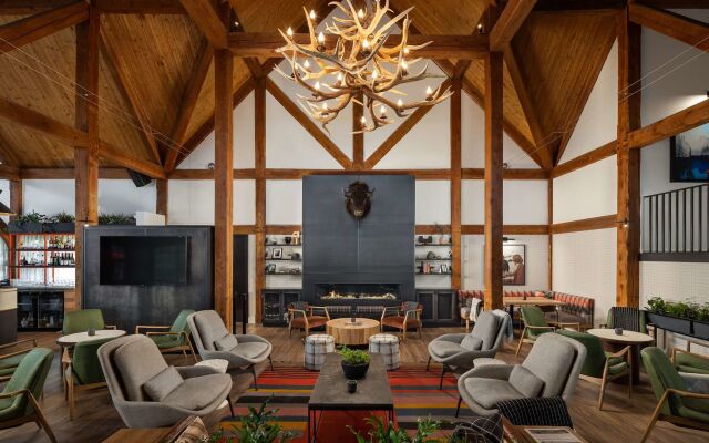 Buffalo Mountain Lodge