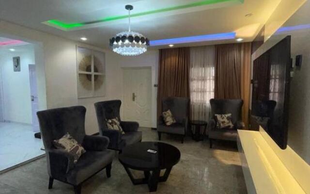 Luxury 4 Bedroom In Magodo