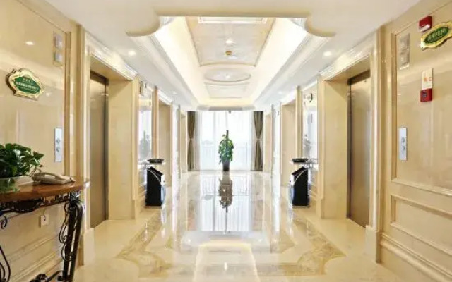 Vienna International Hotel