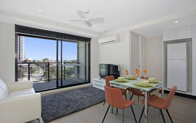 St Kilda Holiday Apartments