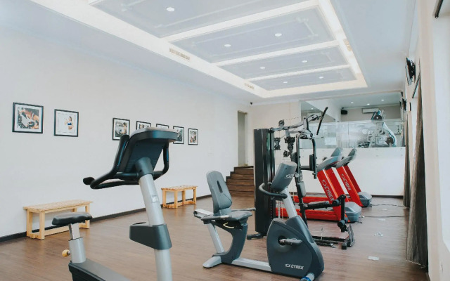 Adhiwangsa Hotel & Convention Hall