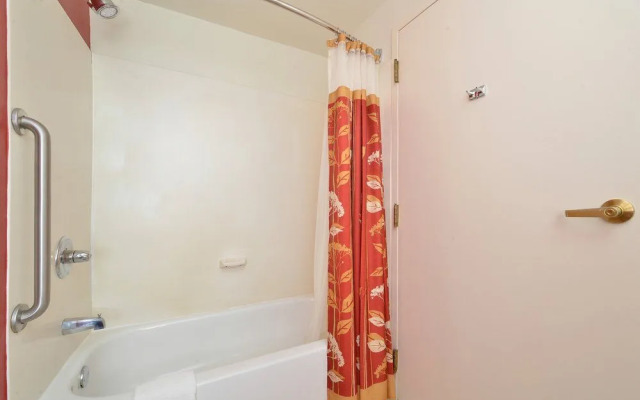 Courtyard Bentonville