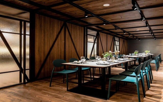 Hotel Ease Tsuen Wan