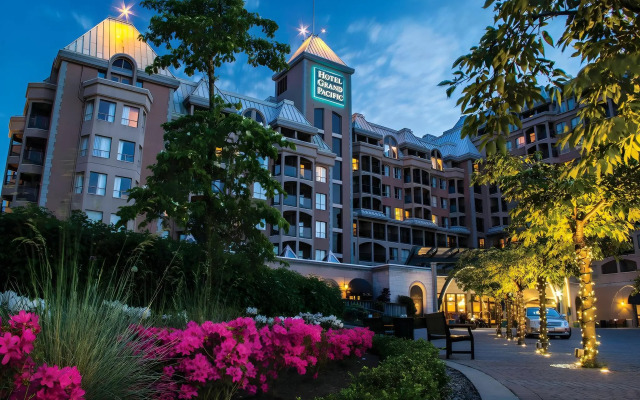 Hotel Grand Pacific