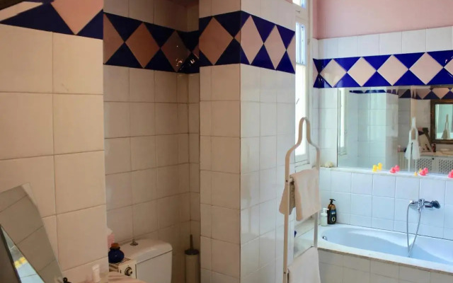 The Emerald City Central Apartment, 2-bdrms