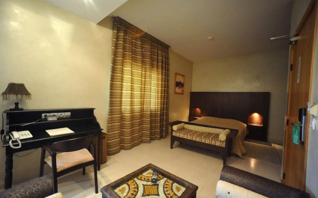Casablanca Suites & SPA