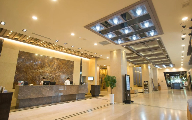 Hotel International