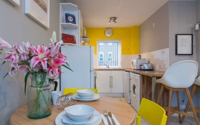 Belfast City Centre Apartment
