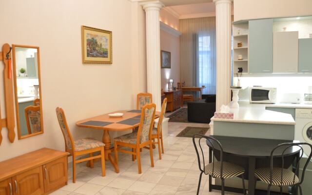 RBNB Apartments - Inner City II.