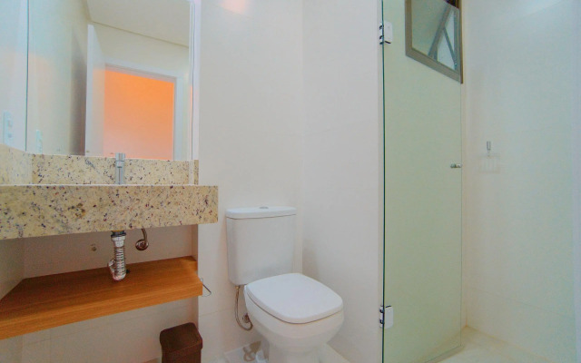 DRL - Apartamentos a 300m da Praia de Bombinhas