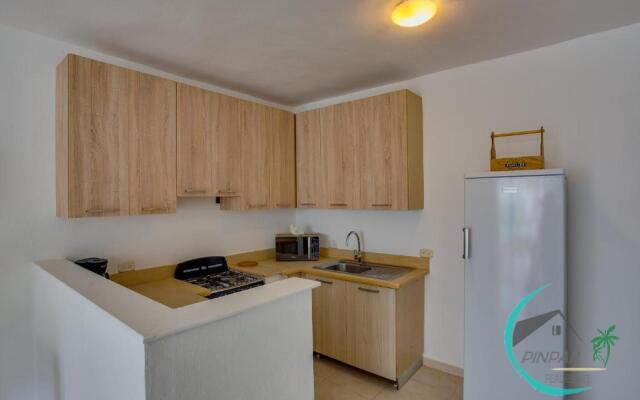 Close To The Beach! Pink Apartment,2Br,2Bt