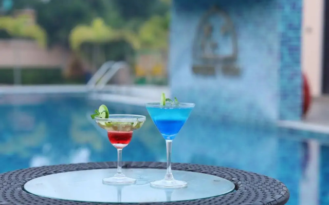 Golden View Resort & Restaurant
