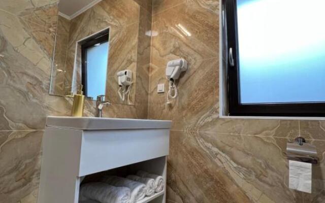 Aparthotel Plevnei 3