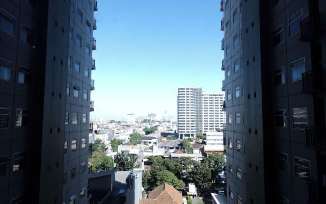 Good Deal And Comfy 2Br At Grand Asia Afrika Apartment