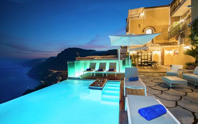 Peaceful Escape Above Amalfi Coast