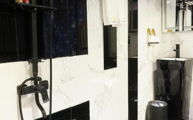 Star City Hotel - Tsim Sha Tsui