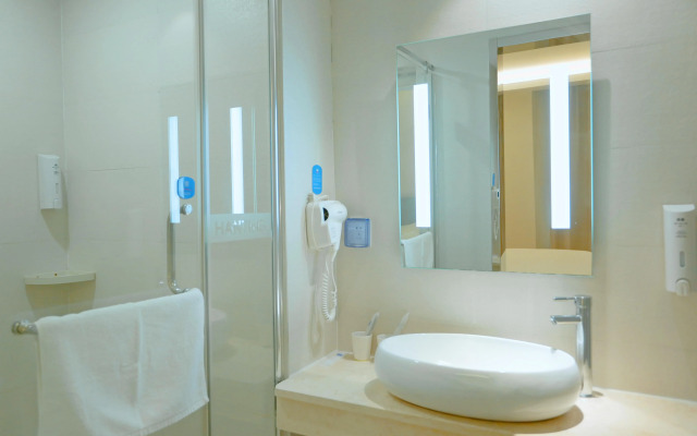 Hanting Hotel Shanghai Wujiaochang