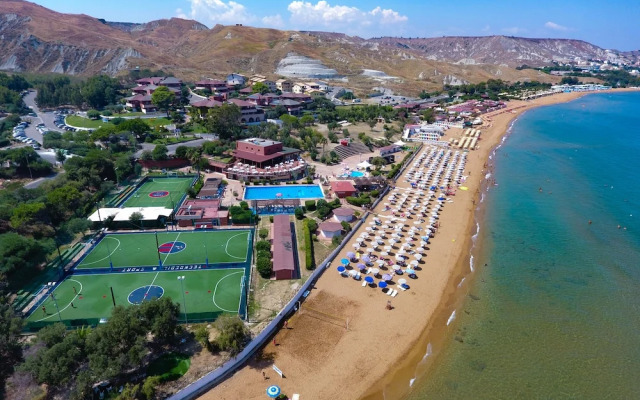 Hotel Casarossa Beach & Sporting