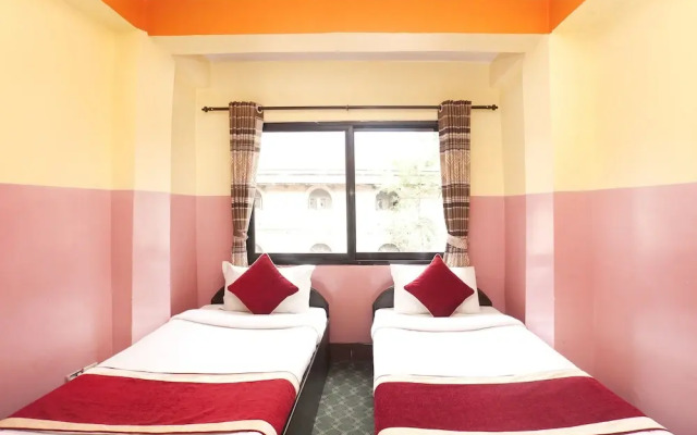 SPOT ON 465 Hotel Brunei Holiday Inn