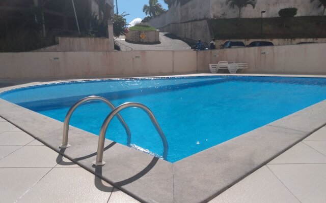 Bem Vindo a Salvador - Apartamento com Piscina, Varanda e Excelente Localização!