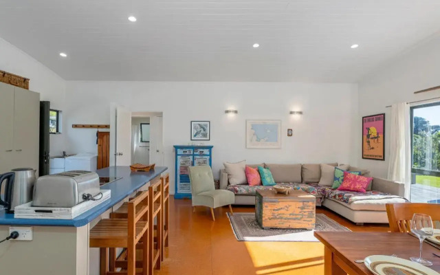 No 5 - Kuaotunu Holiday Home