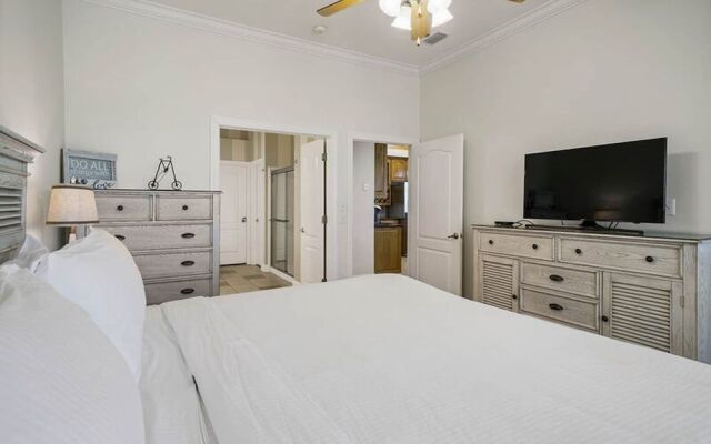 Sunce Of Destiny by Bliss Beach Rentals