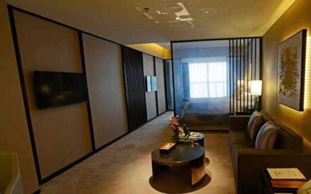 Weihaiwei Hotel