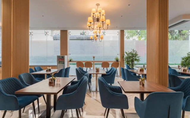 Ahuja Residency Sage