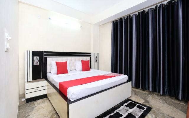 OYO 11859 Home 2BHK Barog View