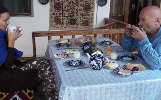 NAZIRA&AZIZBEK
