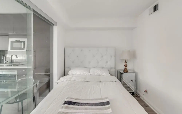 Execstay - Luxury Yorkville Suites