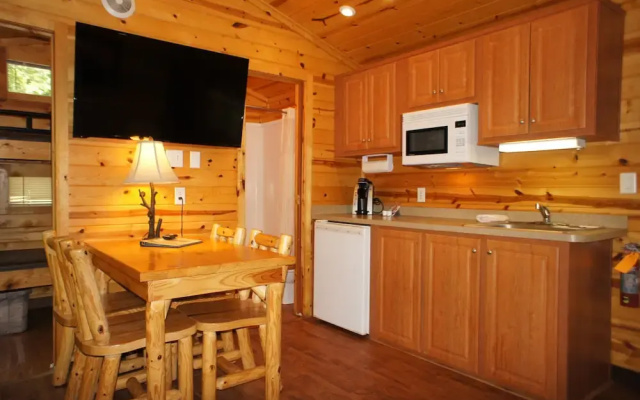 Williamsburg Campground
