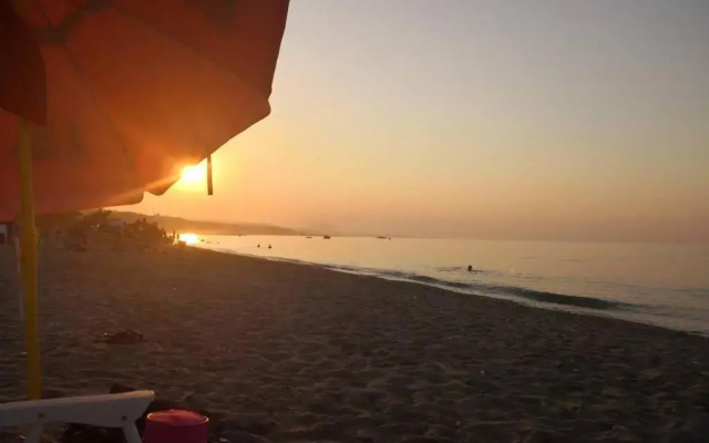 VILLA FRANCA-Casa per Vacanze al mare- Privacy e tranquillità-