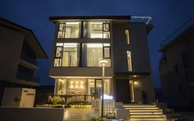 Wuju Wushu Homestay (Jintan Oriental Salt Lake City Branch)