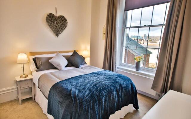 41B Wellington Suites