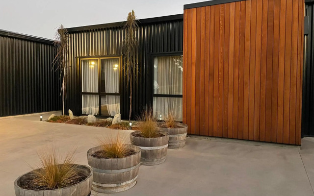 Orchard Lodge Wanaka - Relax, Refresh, Recharge