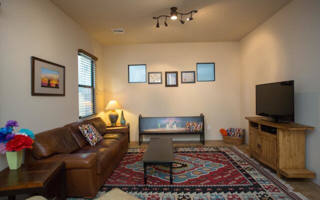 Heart of Tucson By Signature Vacation Rentals