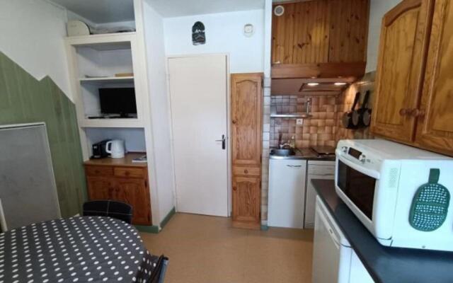 Appartement Arette, 2 pièces, 4 personnes - FR-1-602-25