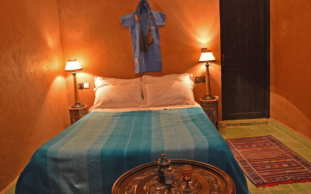 Hotel kasbah sahara services