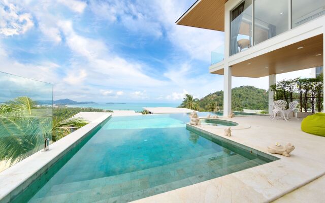 Villa Iroxa with Panoramic Sea View