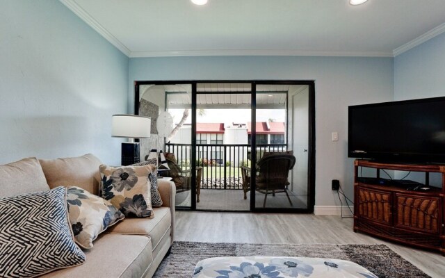 Runaway Bay 270 - 1357301