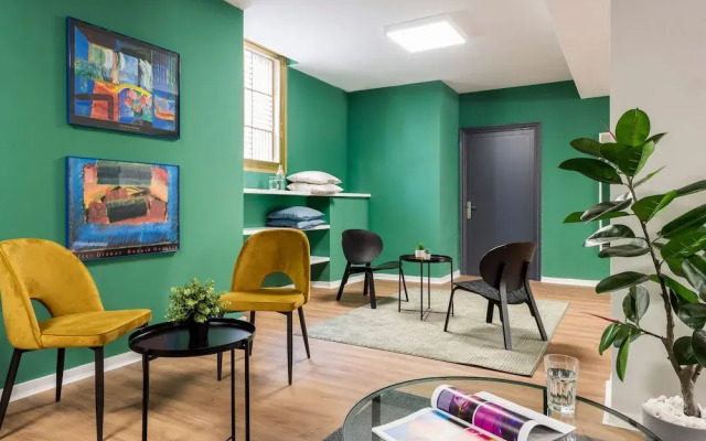 Micampus Armendáriz - Students Residence