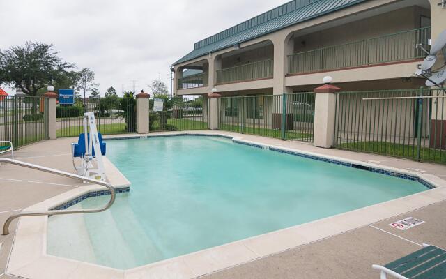 Rodeway Inn & Suites Highway 290 Northwest