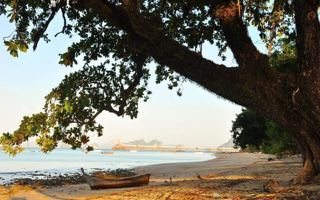 Isle Beach Resort