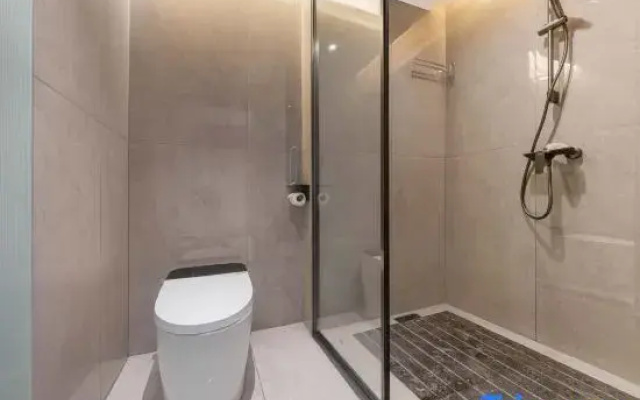 Yeste Hotel (Zhuhai Road Guomao Shopping Center)