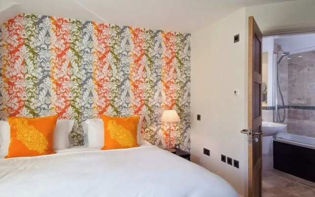 Ethos Hotel