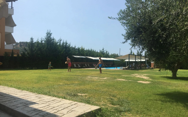 Anilio Plaza