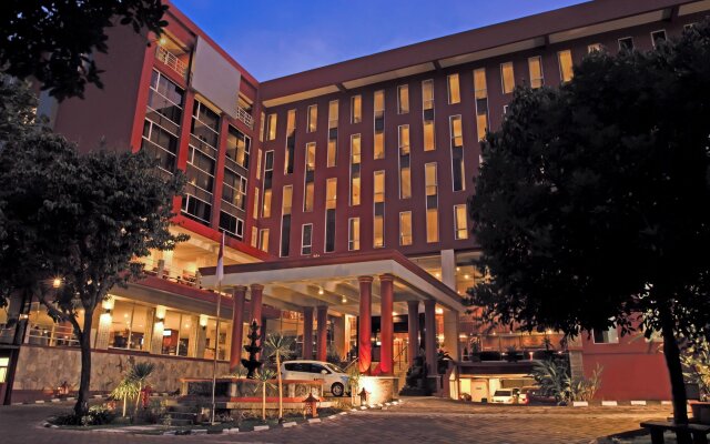 Merapi Merbabu Hotels & Resort