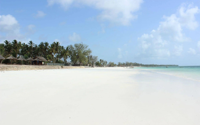 Jaz Adonia Beach Resort