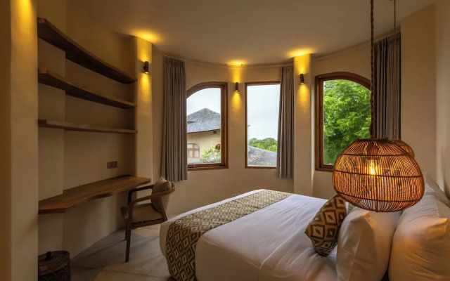 Nuanu Suites & Accommodations